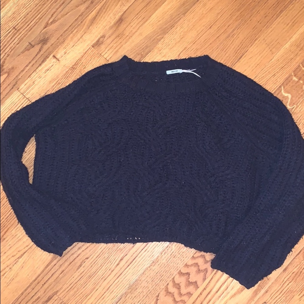 navy knit crop sweater